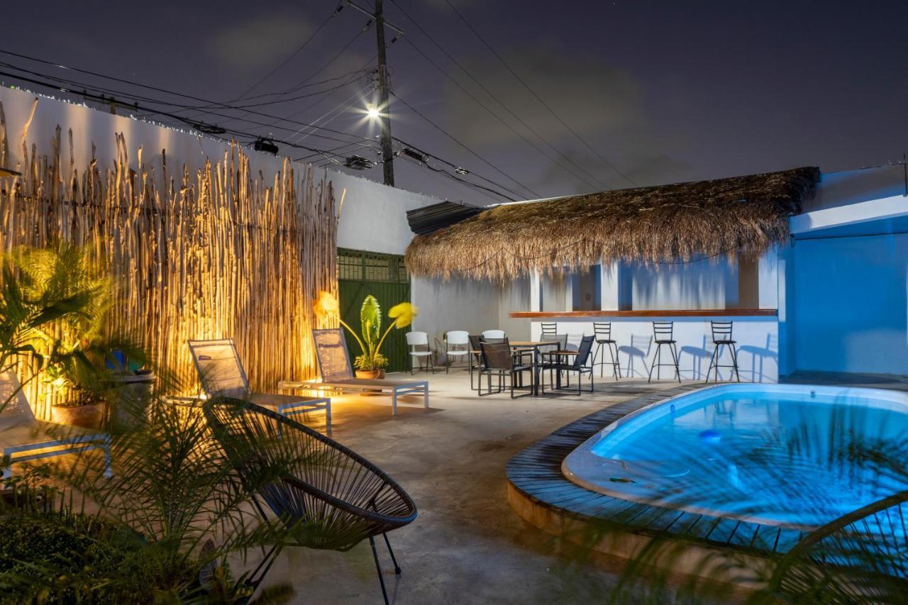 Soy Local Cancún Eksteriør bilde