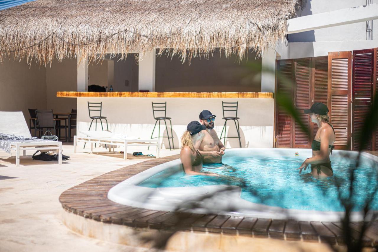 Soy Local Cancún Eksteriør bilde